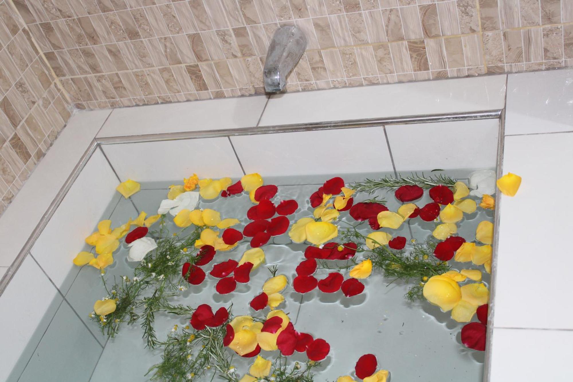 Hotel Incas Suite, Con Aguas Termomedicinales Los Banos del Inca Екстериор снимка
