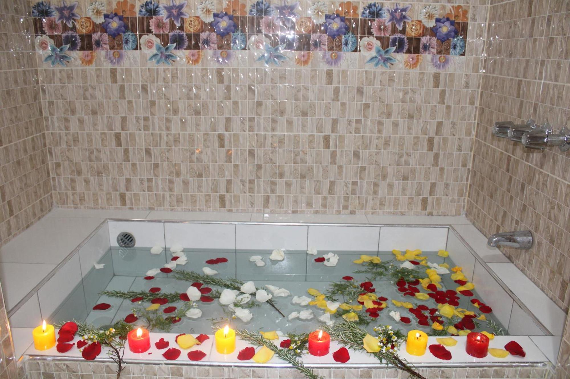 Hotel Incas Suite, Con Aguas Termomedicinales Los Banos del Inca Екстериор снимка